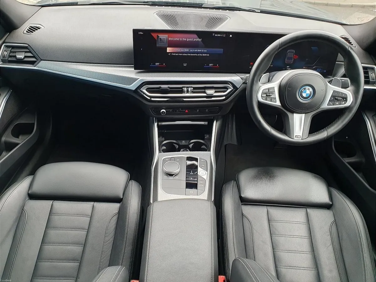 BMW 3-Series 330e M Sport Saloon - Image 4