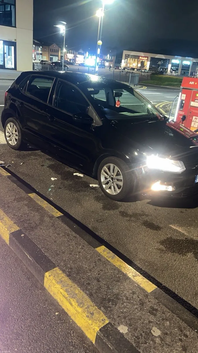 Volkswagen polo - Image 2