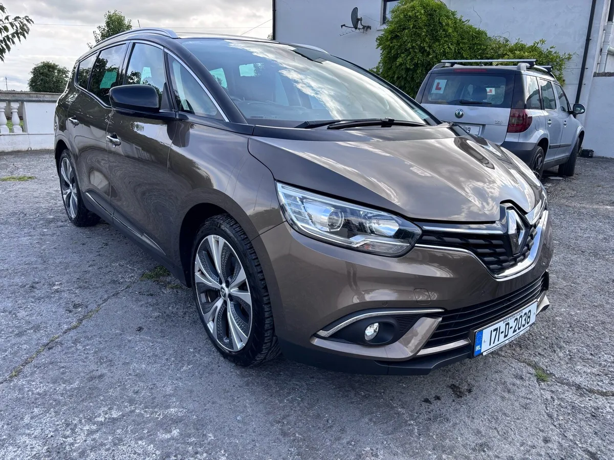 Renault Grand Scenic - Image 1