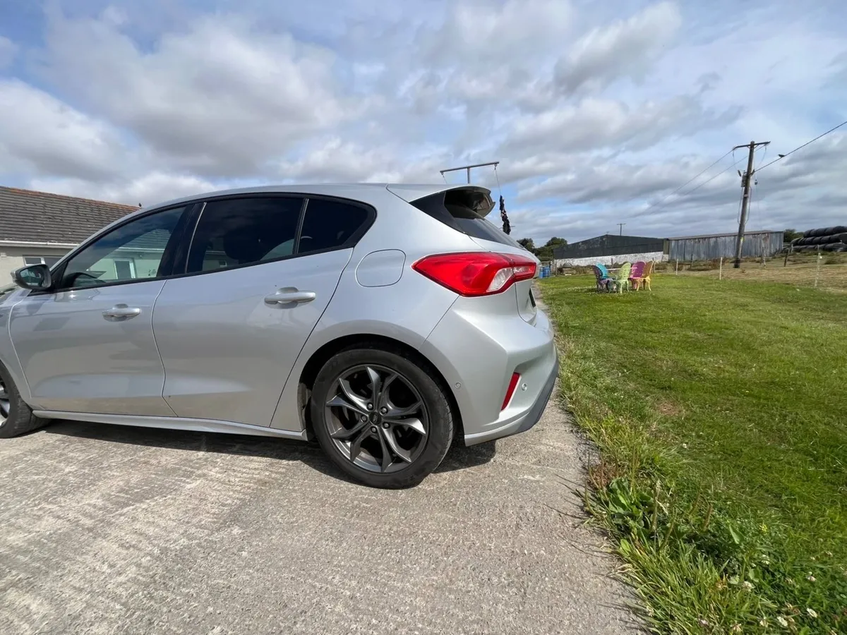 Ford Focus 2020 - Image 6