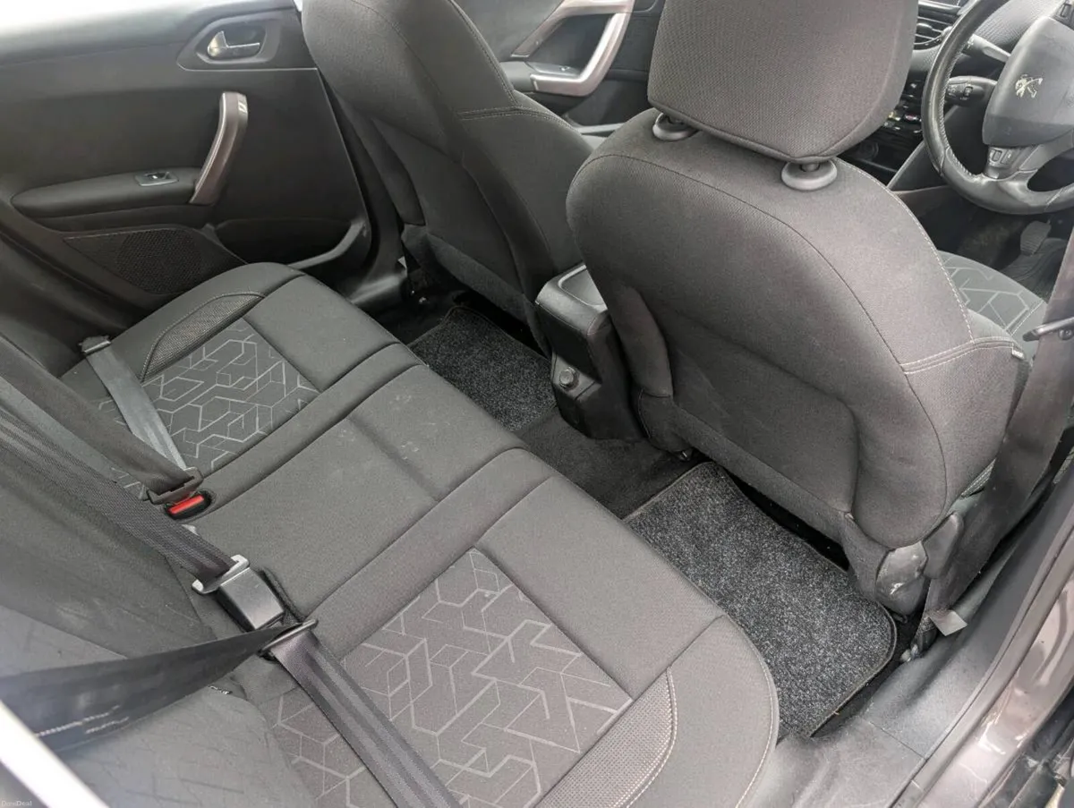 Peugeot 2008 1.2 Tested till 2028 - Image 6