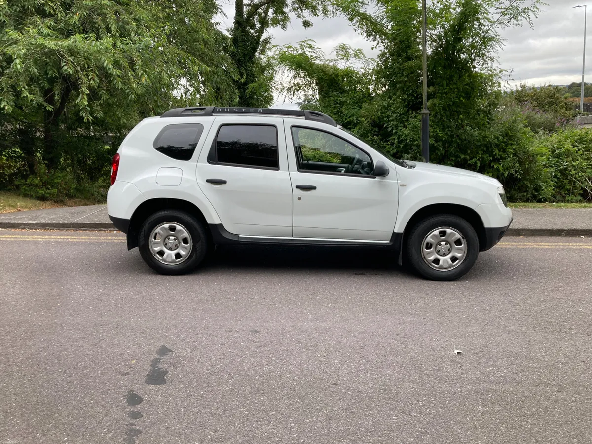2015 Dacia Duster 1.5 Diesel SUV - Image 2