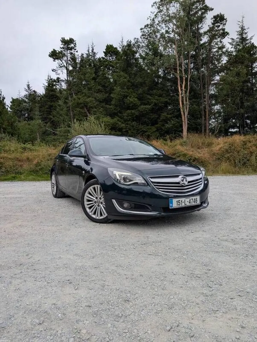 2015 Vauxhall Insignia - Image 1