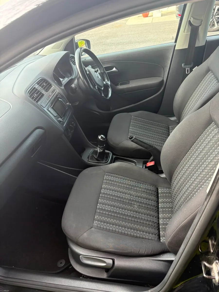 Volkswagen Polo - Image 6
