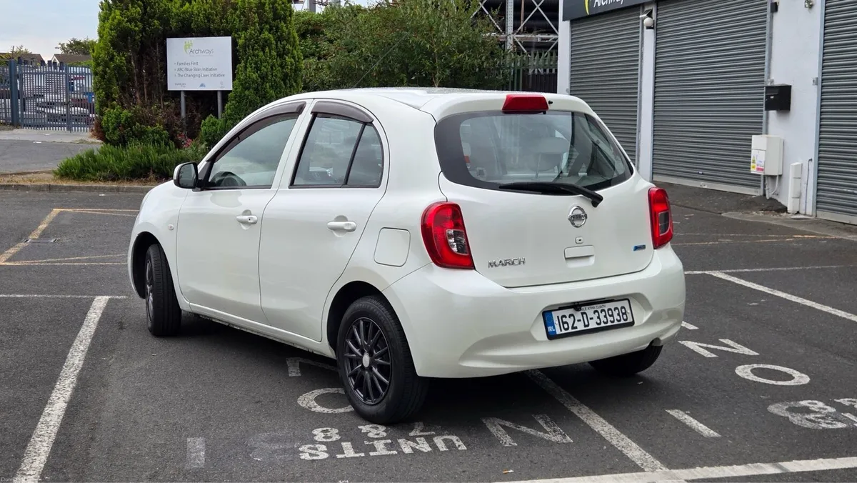 Car - Image 6