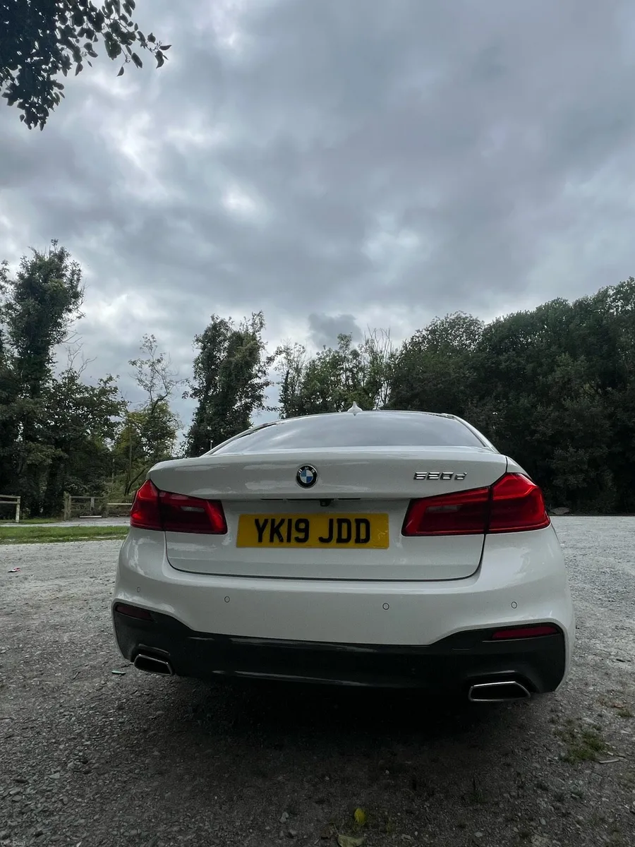 BMW G30 520d M Sport – LOW KILOMETRES - Image 4
