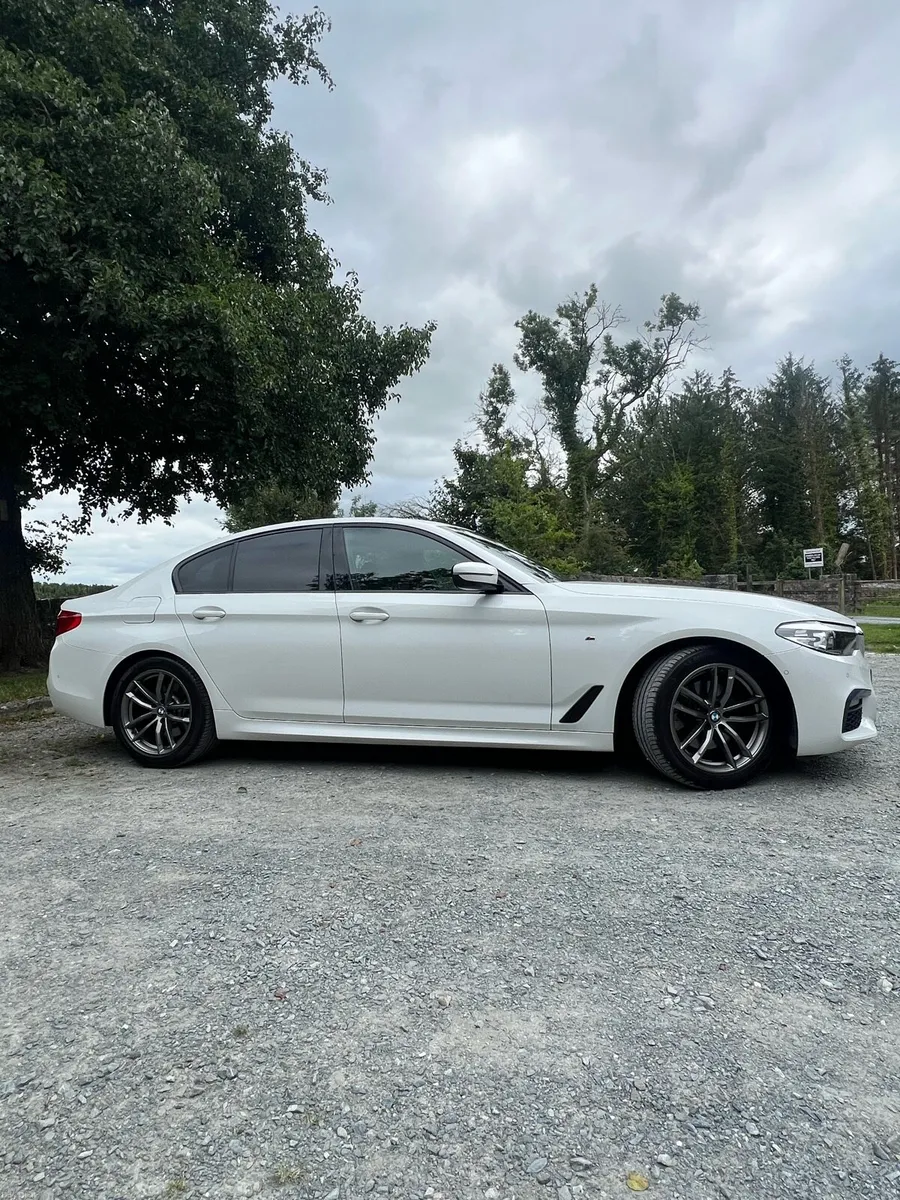BMW G30 520d M Sport – LOW KILOMETRES - Image 6