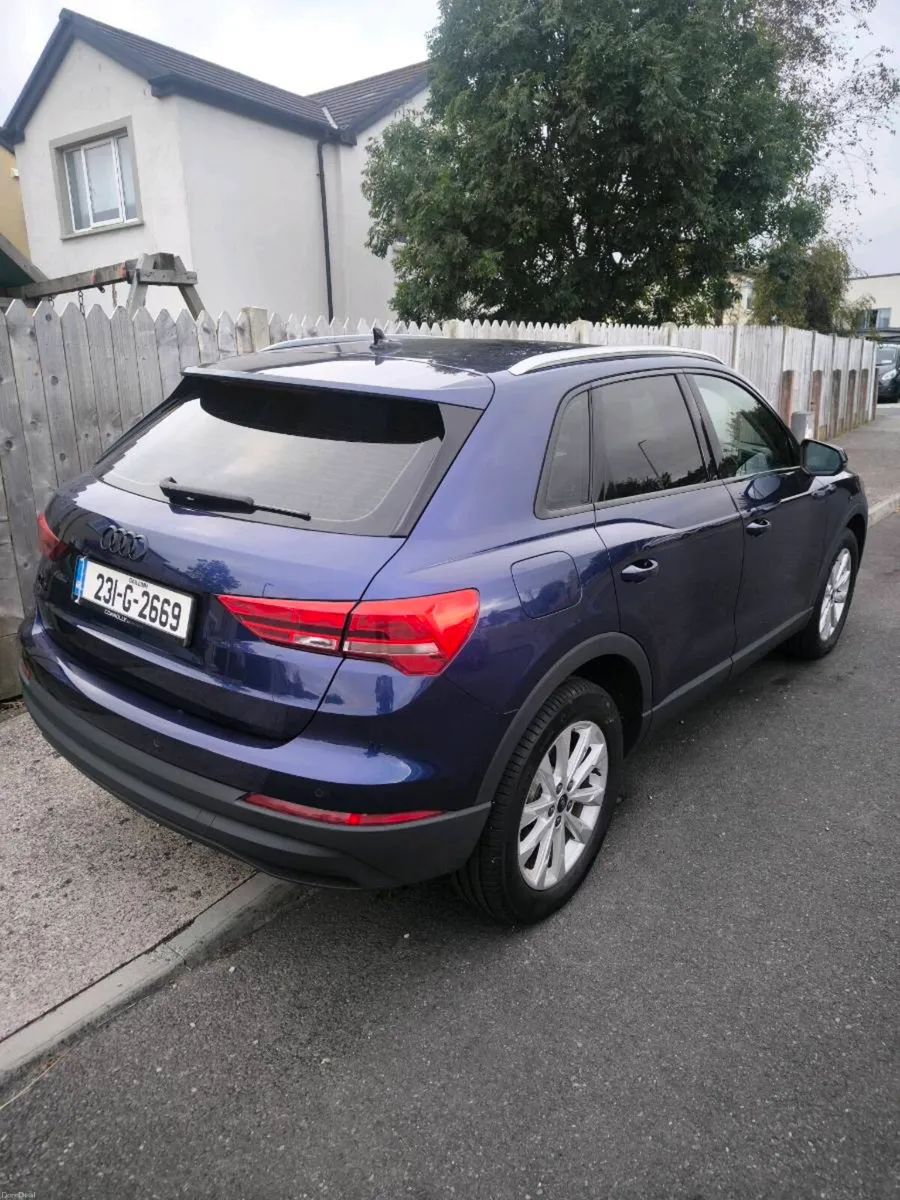 Audi Q3 - Image 5