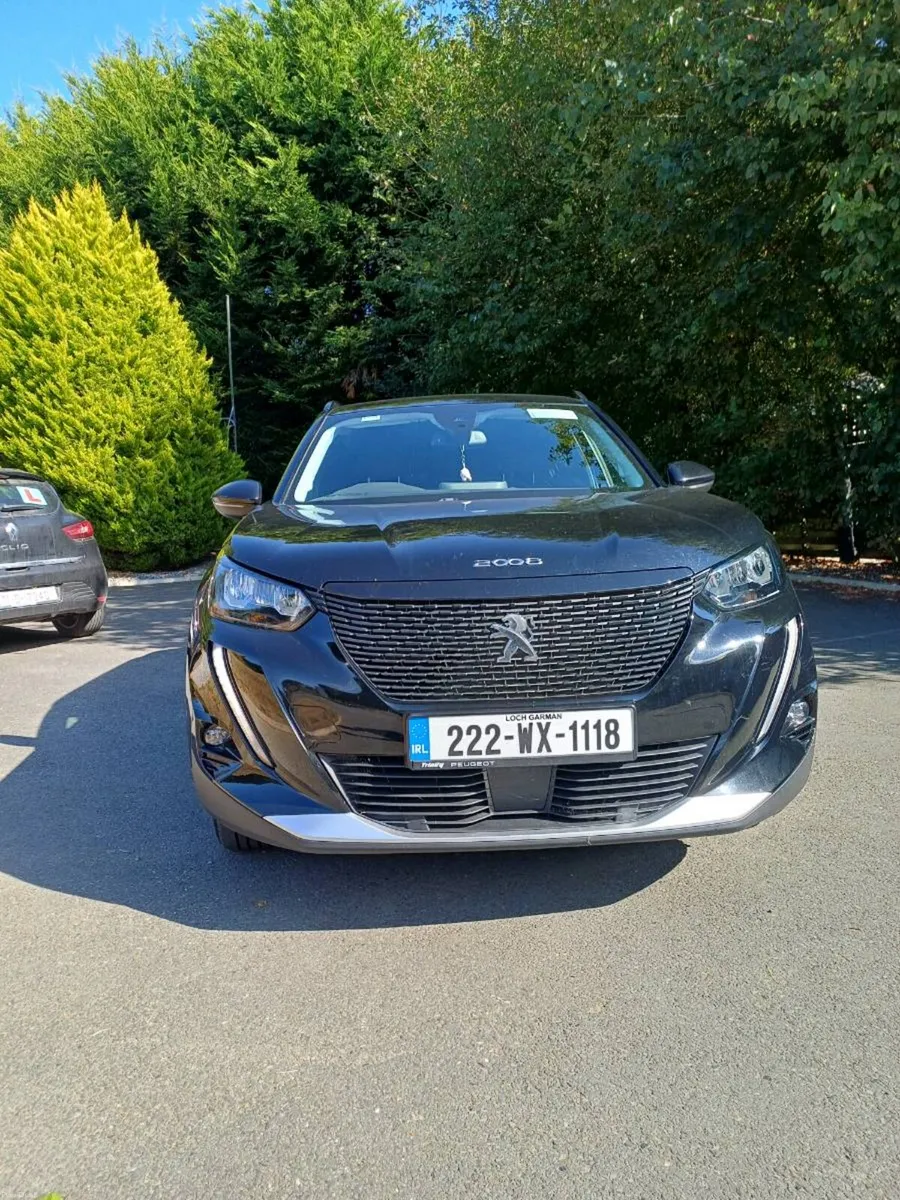 Peugeot 2008 allure electric - Image 4