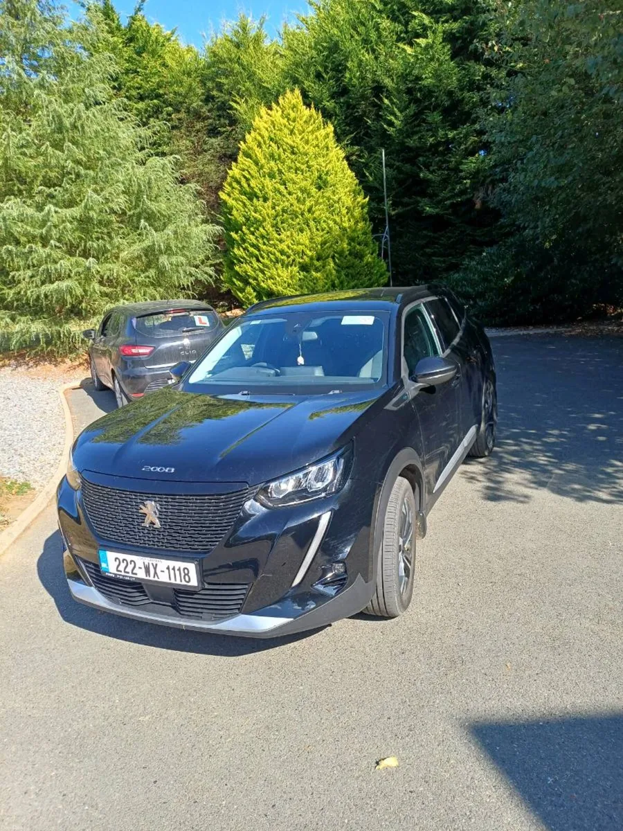 Peugeot 2008 allure electric - Image 1