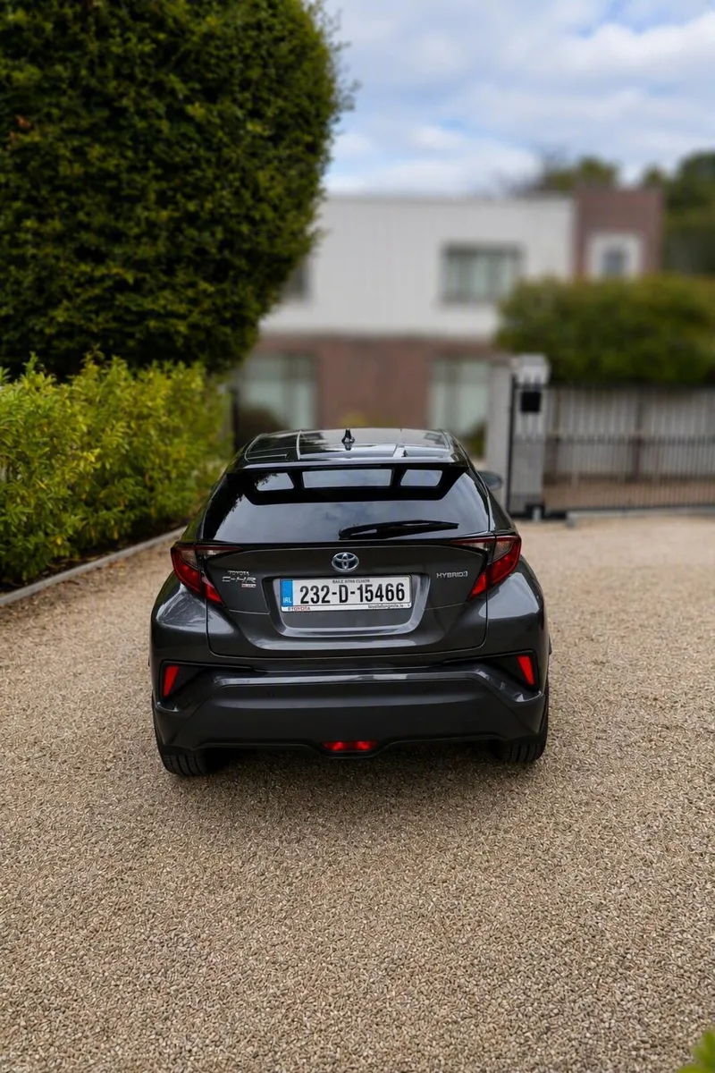 2023 Toyota C-HR 1.8 Hybrid Sport - Image 4