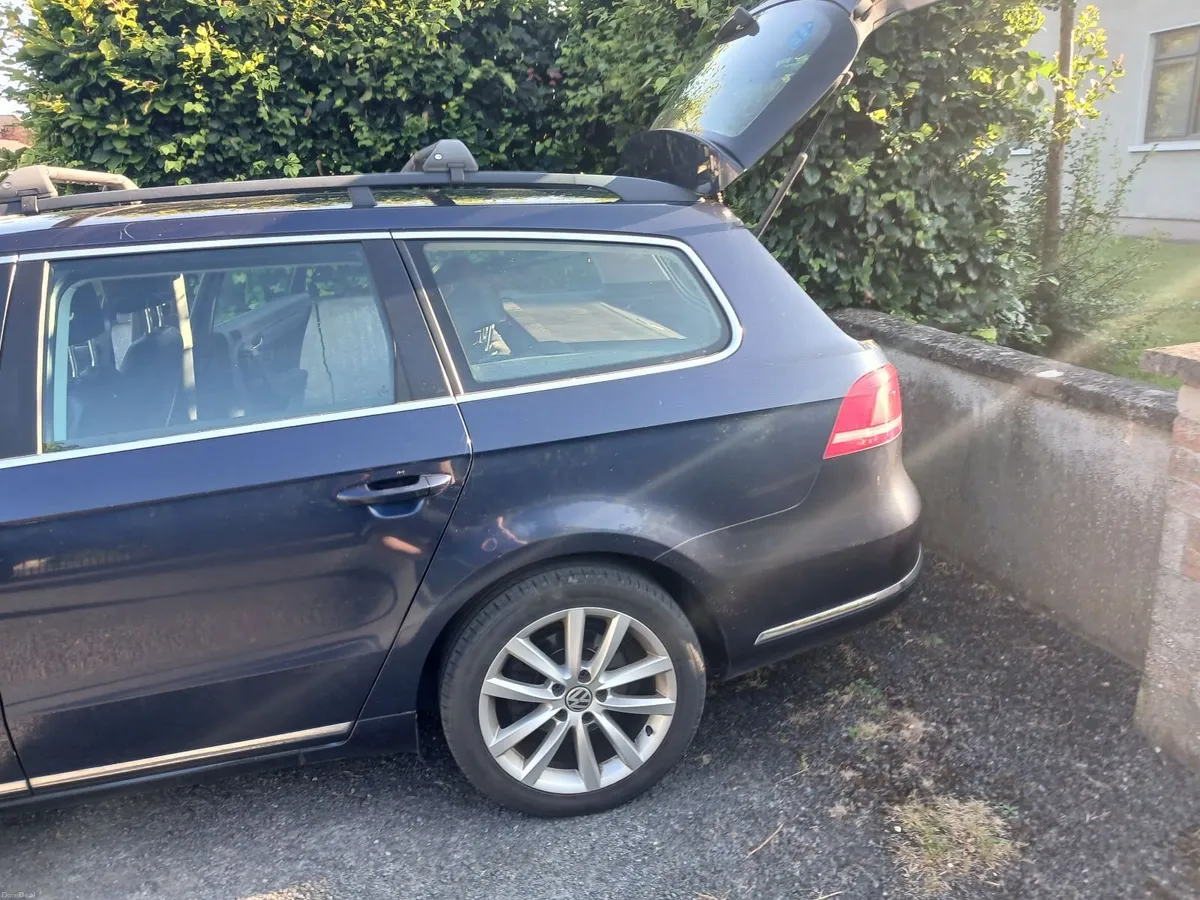 Volkswagen Passat 2014 - Image 4