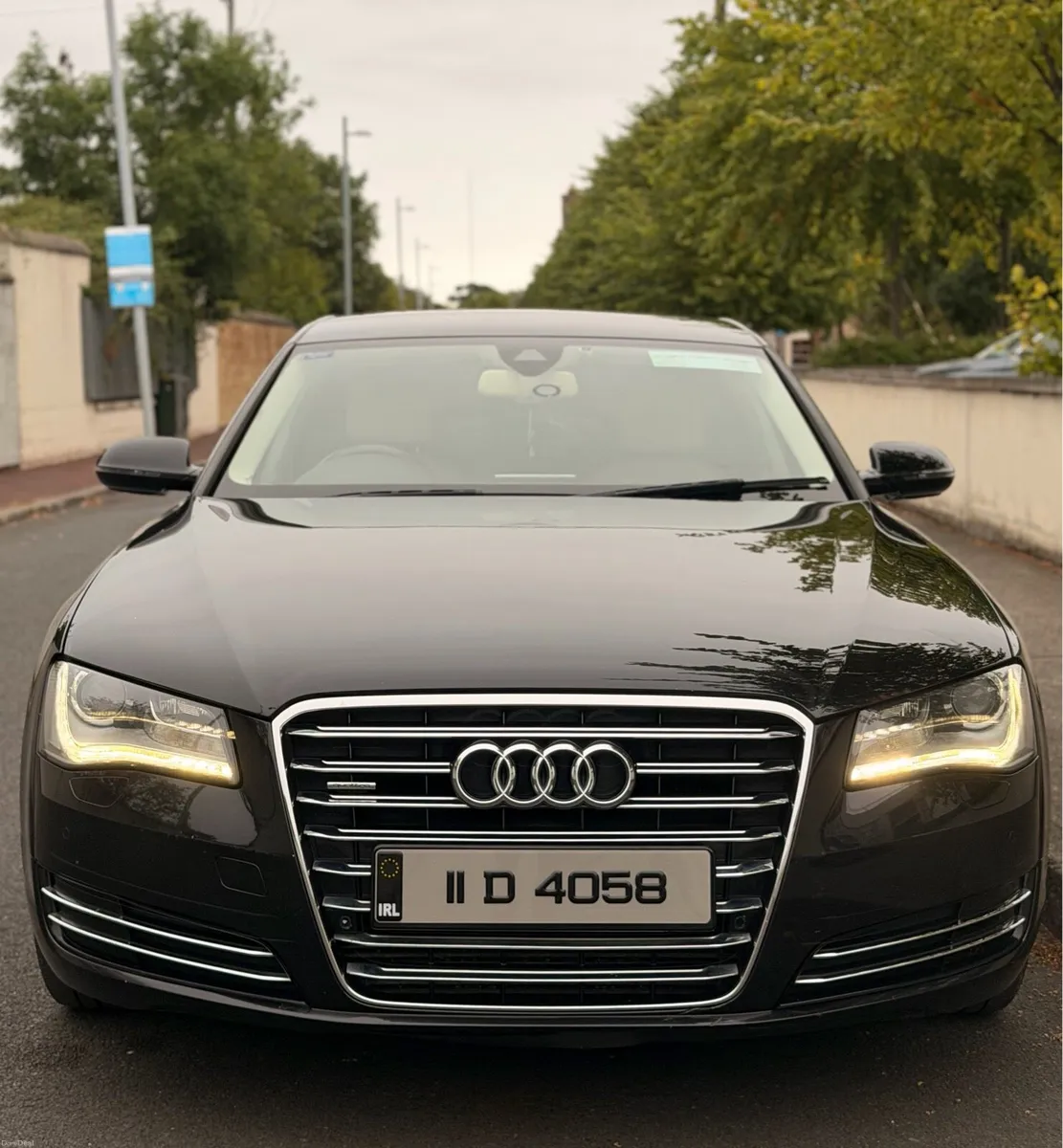 Audi A8 3.0TDI QUATTRO NCT 6/27 TAX 9/27 FSH mint - Image 2