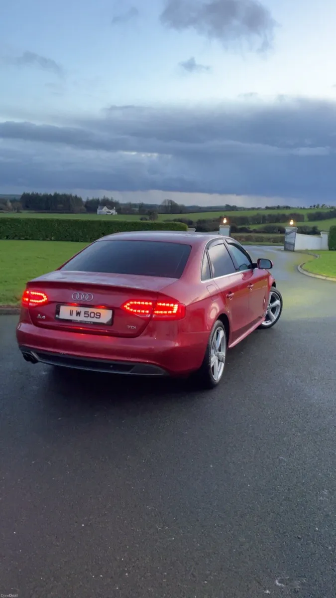 Audi A4 - Image 2