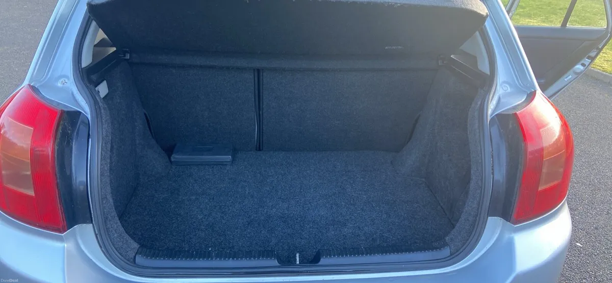 Toyota Corolla E12 1.4 - Image 6