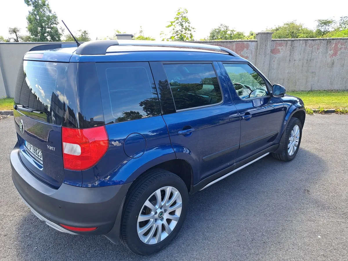 Skoda Yeti 2011 - Image 2