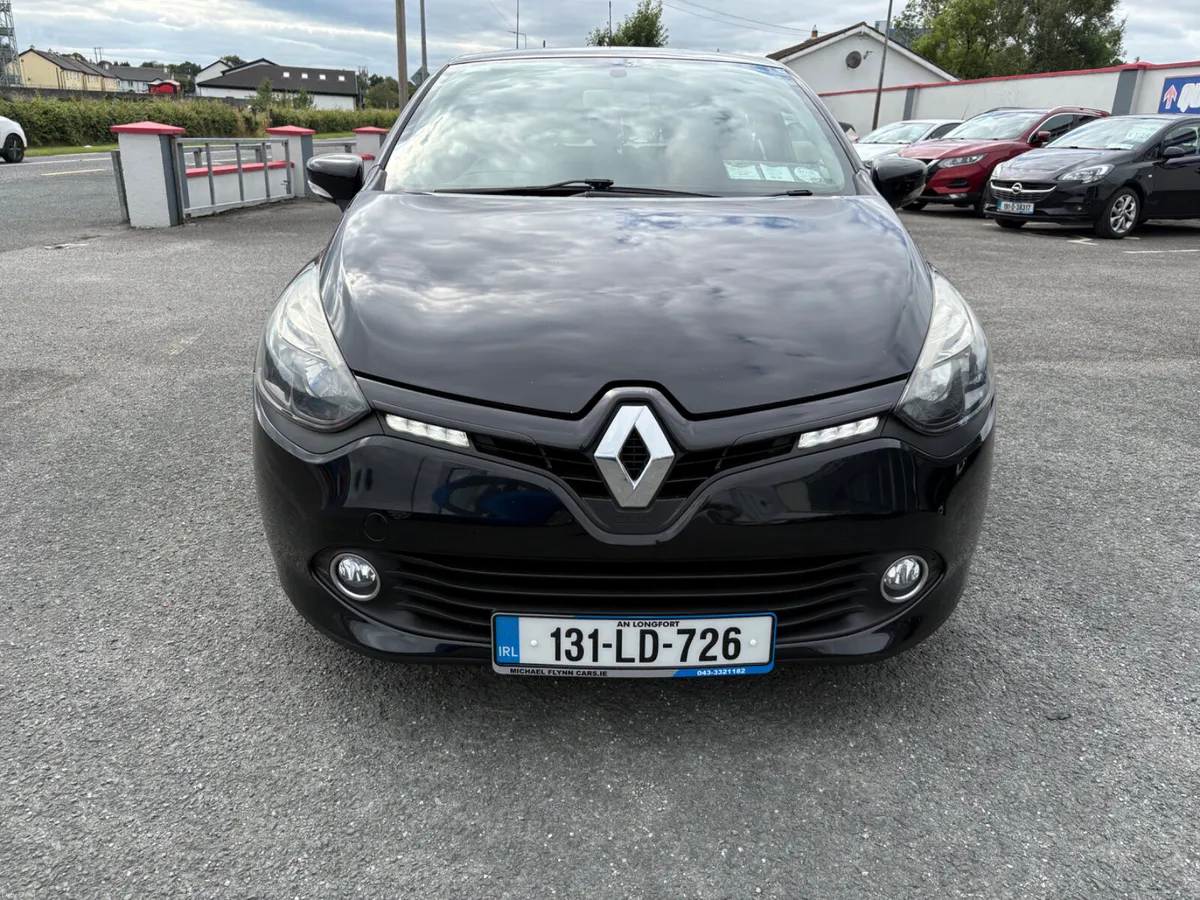 Renault Clio  Expression  1.2 5dr 131 - Image 5
