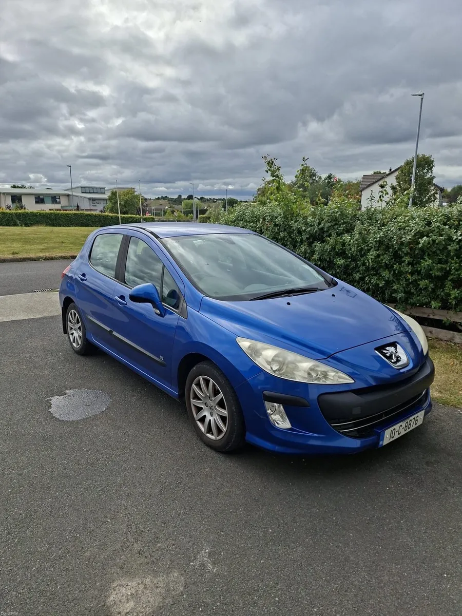 Peugeot 308 1.6 diesel for sale 2010 very clean - Image 1