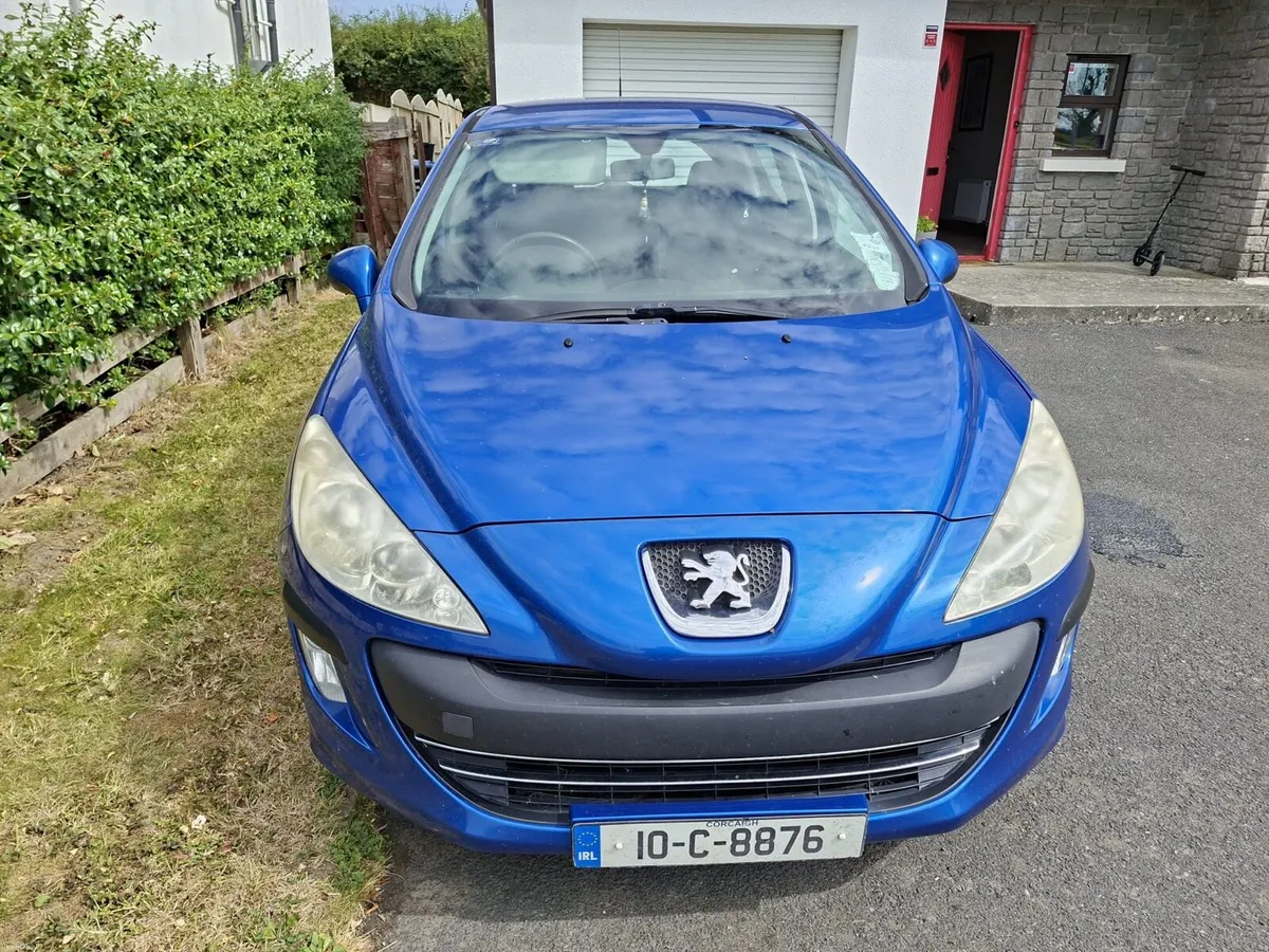 Peugeot 308 1.6 diesel for sale 2010 very clean - Image 5