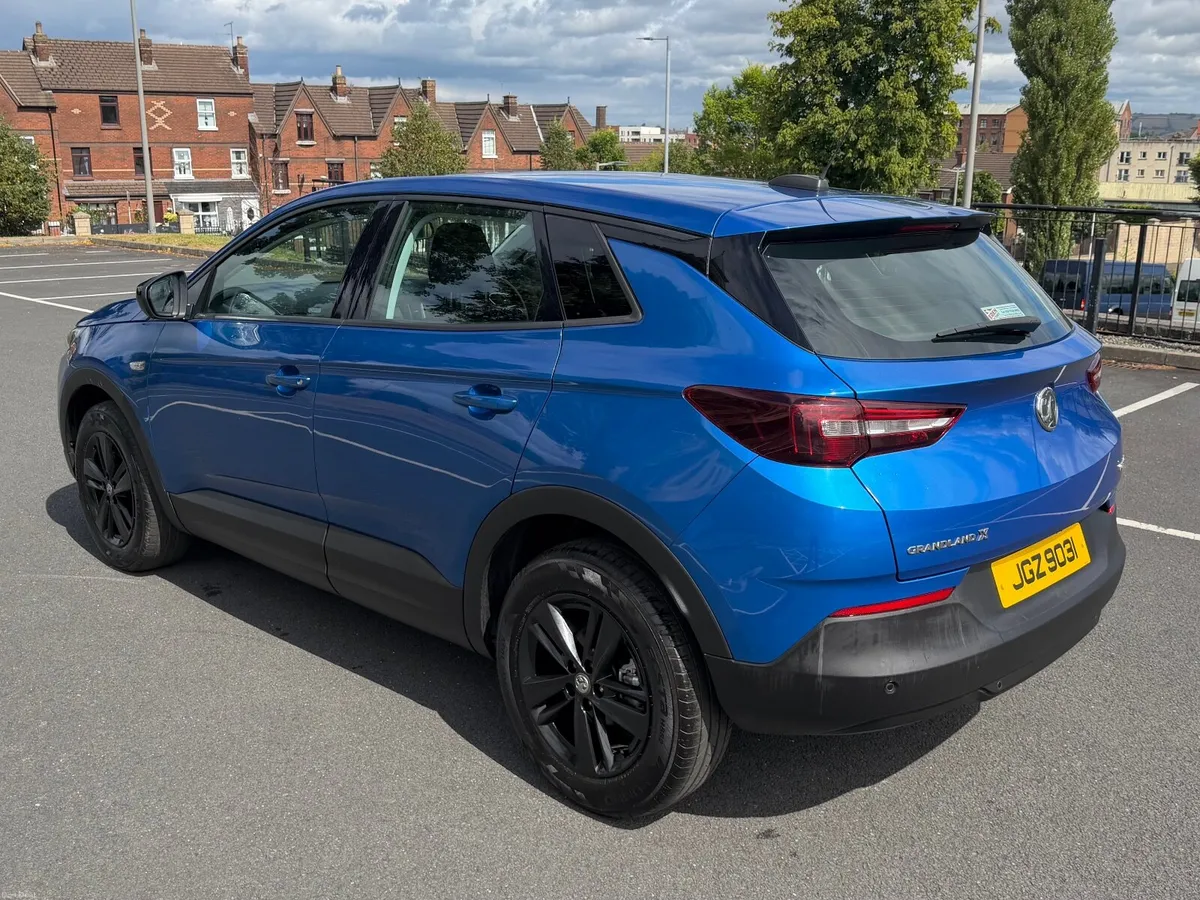 Vauxhall Grandland X 2018 - Image 5
