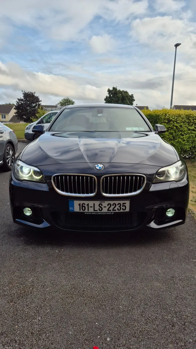 BMW 5-Series 2016 - Image 1