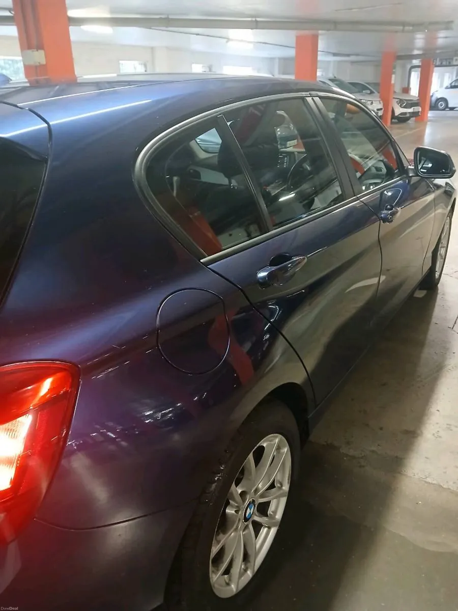 BMW 1 series,2.0 - Image 3