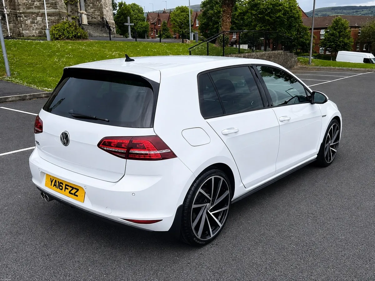 Volkswagen Golf 2016 - Image 3