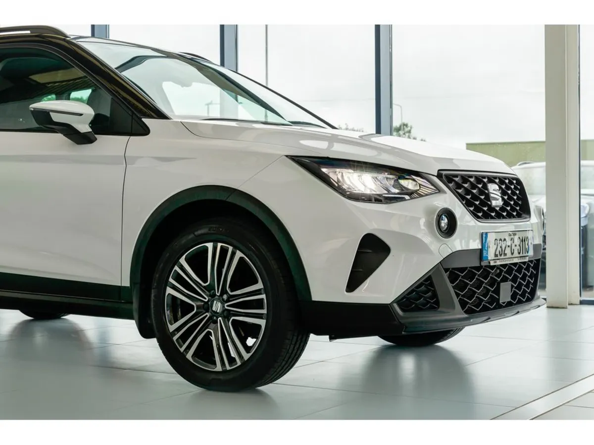 SEAT Arona SE+ 1.0TSi Bi Colour 110BHP - Image 4