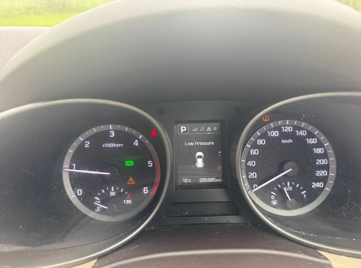 Hyundai Santa Fe 2018 - Image 4