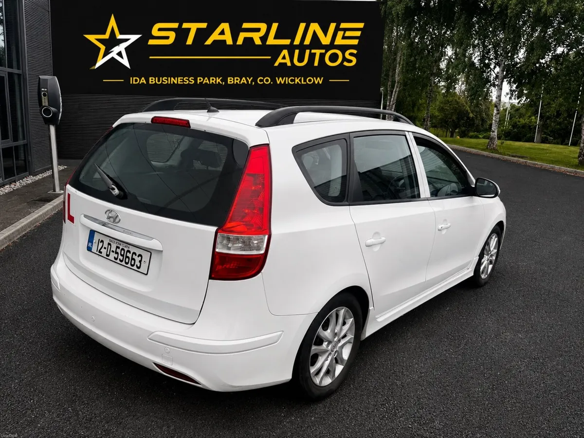 Hyundai i30 estate - Image 3