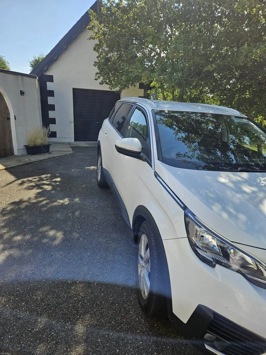Peugot 5008 - Image 5