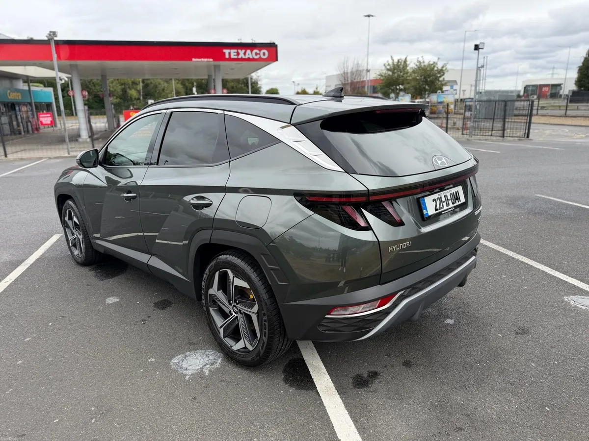 Hyundai Tucson Executive Plus 4WD 5DR - Image 3