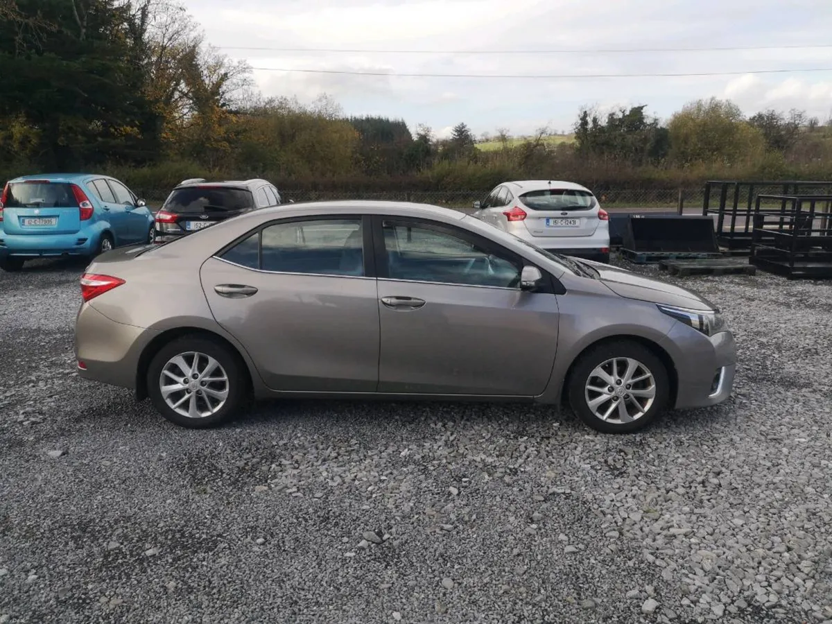 2016 Toyota Corolla 1.4D4D Luna - Image 4