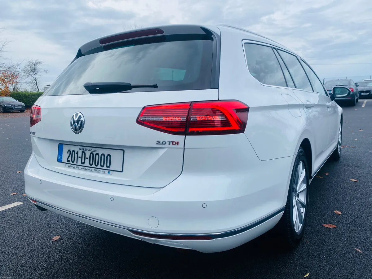 VOLKSWAGEN PASSAT ESTATE HIGHLINE DSG 2.0 TDI 2020 - Image 6