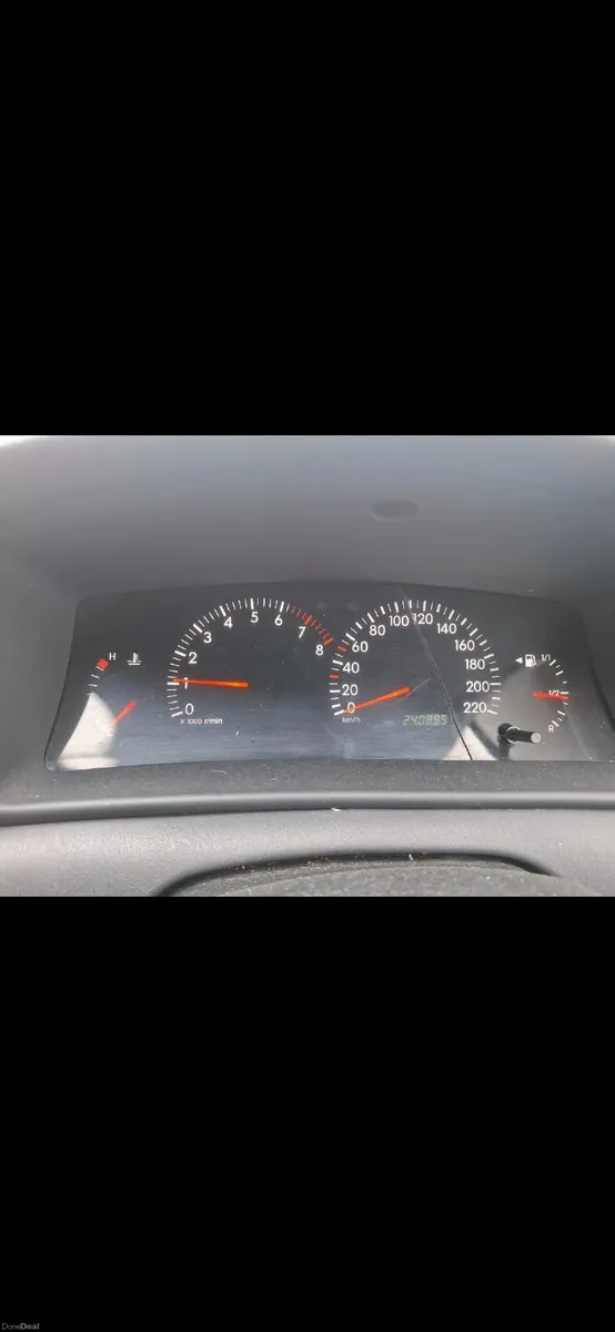 Toyota Corolla 2005 - Image 1