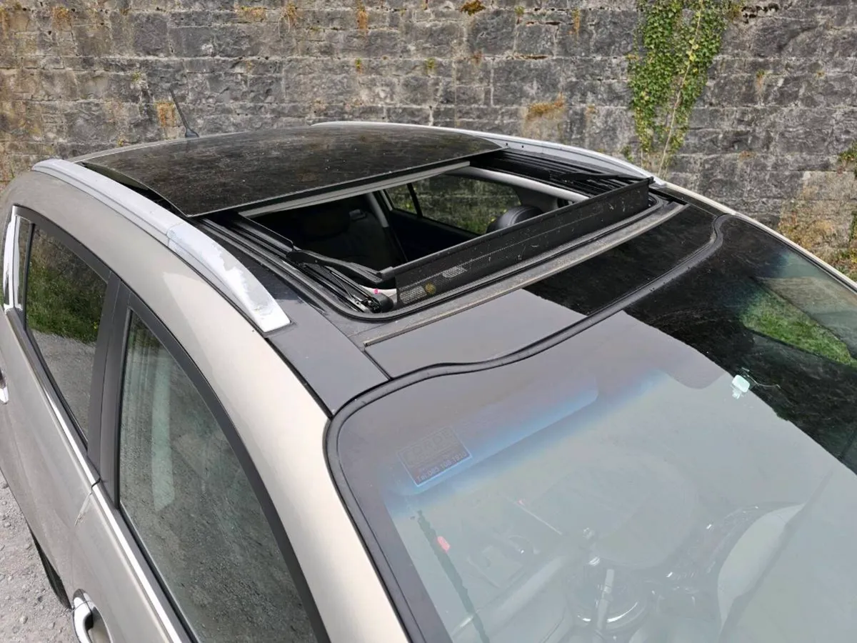 Kia Sportage GSE high spec, NCT until 04/01/27 - Image 5