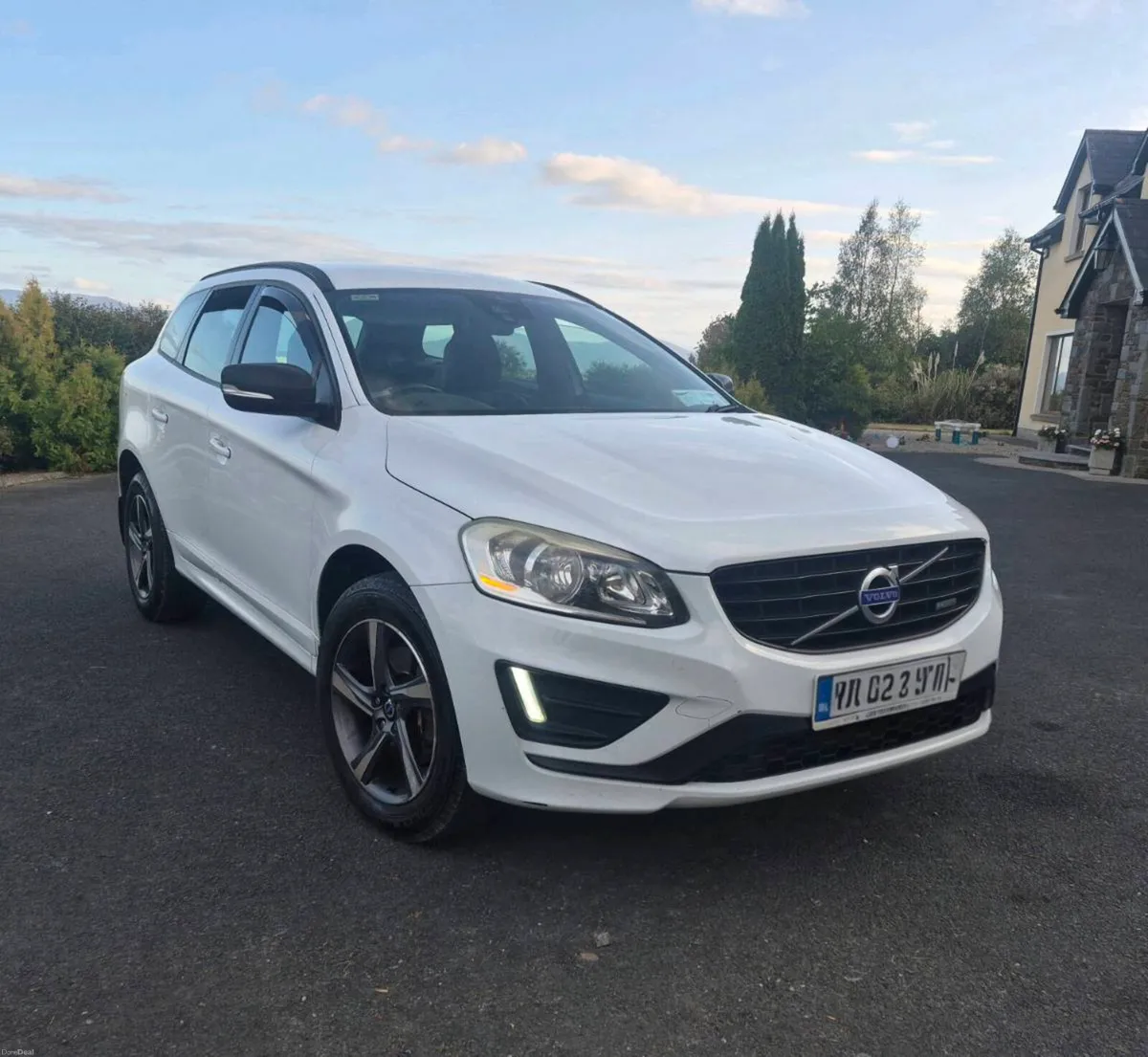 Volvo xc60 R design - Image 2