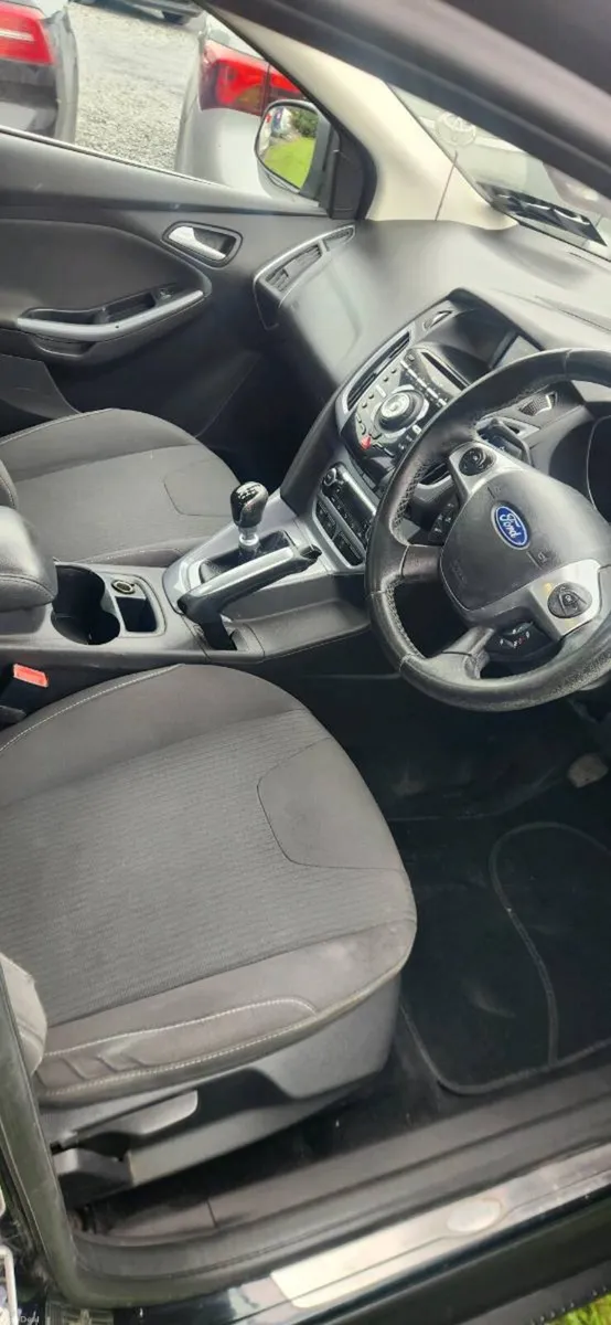 Ford Focus - Image 6
