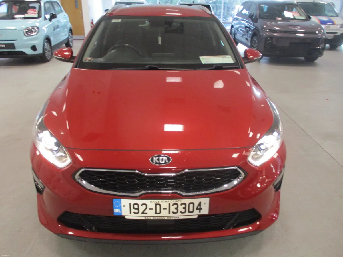 Kia Ceed ESTATE T/DSL STUNNING 2019 - Image 3