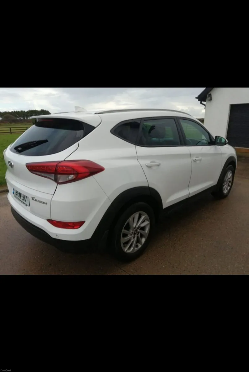Hyundai tucson - Image 2