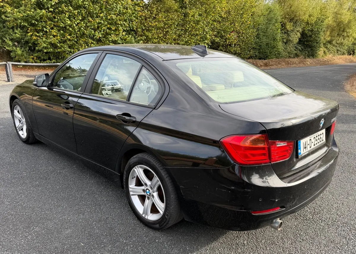 BMW 3-Series - Image 5