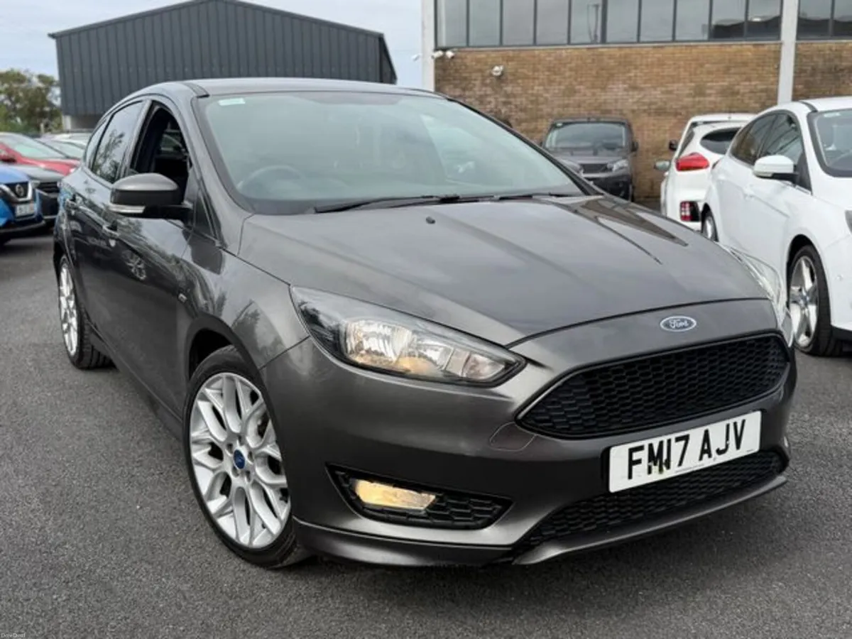 Ford Focus ST-LINE TDCI - Image 2