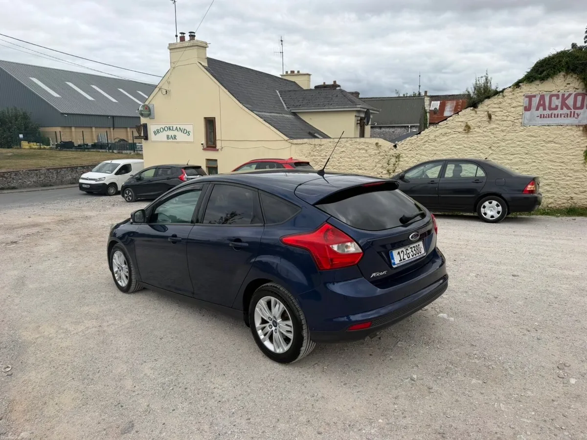 Ford Focus 2012 - Image 4