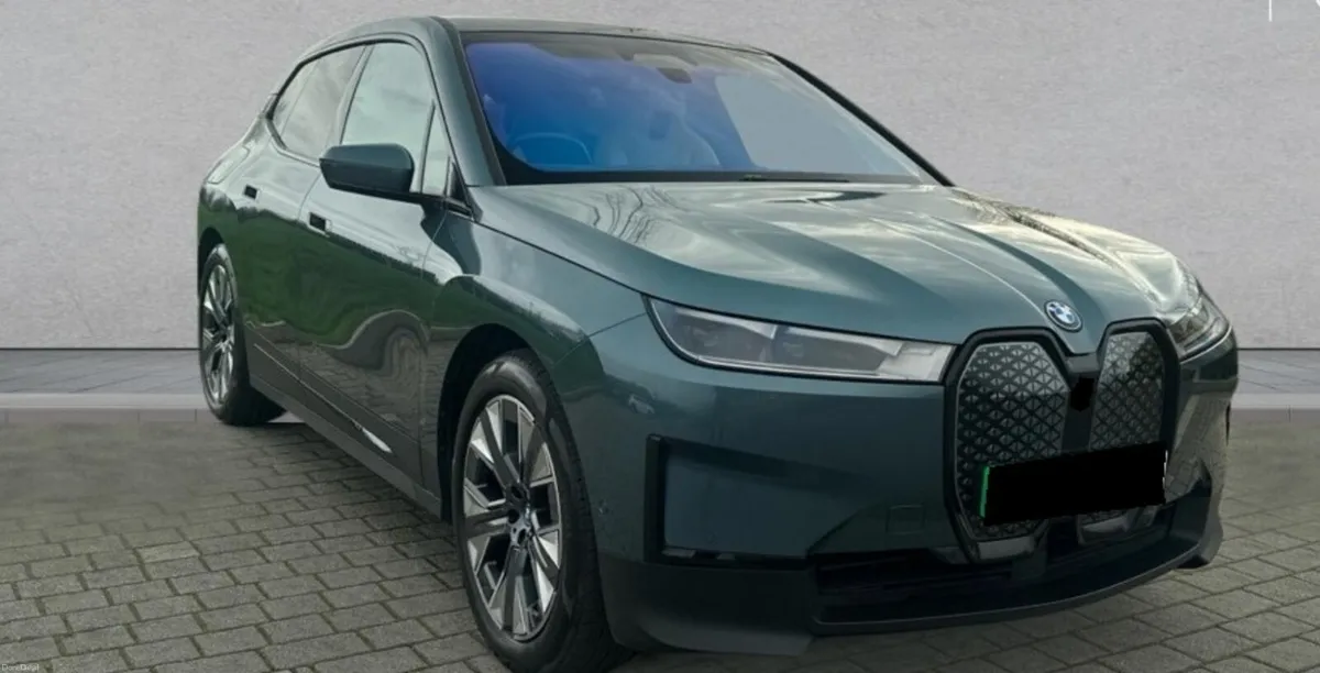 IX 40 XDRIVE (HIGH SPEC ) (BATTERY +A+97.6% RATED) - Image 1