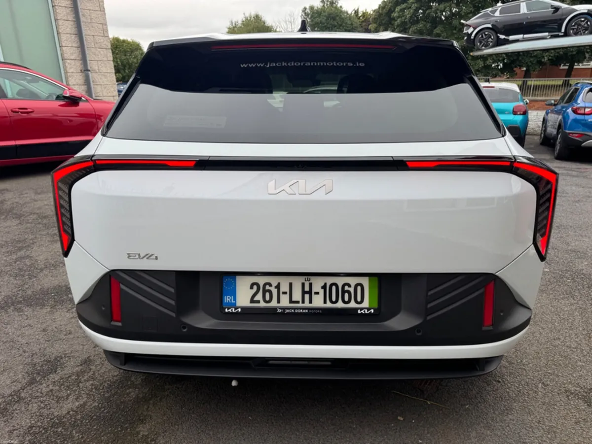 Kia EV4 5HB EARTH K3 LR***Deposit Taken*** - Image 6