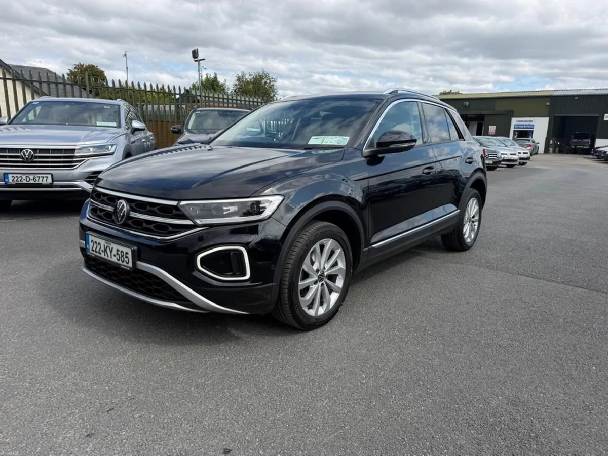 Volkswagen T-Roc STYLE 1.5 TSI D7F 150HP  AUTO - Image 3