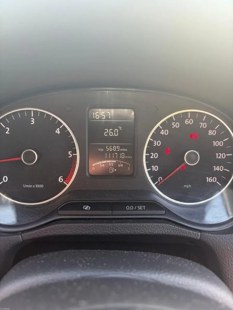 2010 Volkswagen Polo - Image 3