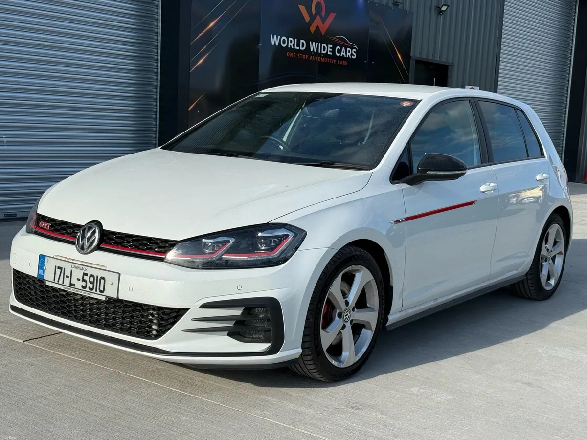 Volkswagen Golf GTI 2017 - Image 4