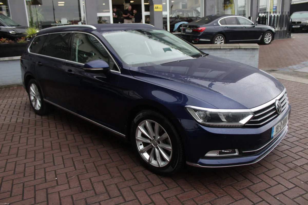 2.0TDI 150BHP ELEGANCE EDITION 5DR ESTATE // 1 OWN - Image 2