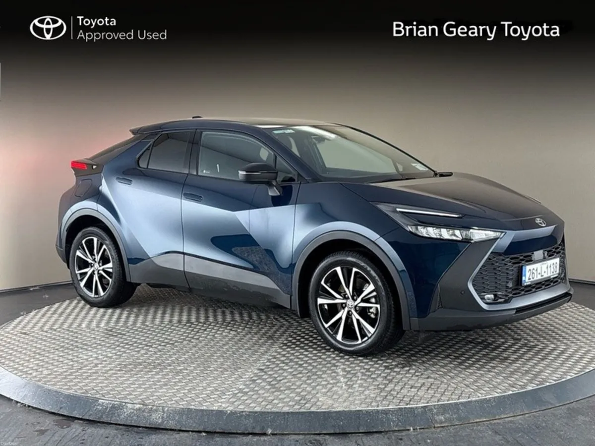 Toyota C-HR Plug in Hybrid SPORT - Image 1